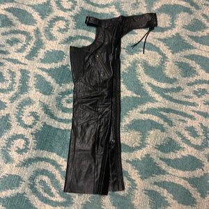 New Women’s Leather Harley Davidson Chaps Ruffled Sided